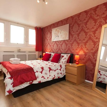 Victoria Centre Apartments In The Victoria Centre Shopping Centre - Nottingham City Centre - 24 Hour Access - Most Central Location, Kitchen - Sunday Check-Out 1Pm - Opposite Hilton By Restaurants & Shops - Outdoor Parking Cars Or Vans Five Pounds A Екстер'єр фото