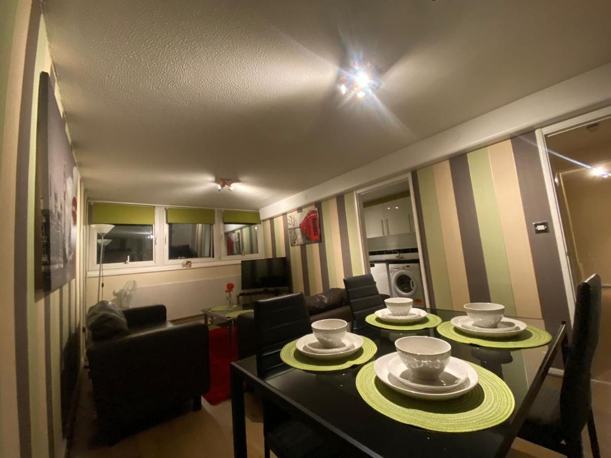 Victoria Centre Apartments In The Victoria Centre Shopping Centre - Nottingham City Centre - 24 Hour Access - Most Central Location, Kitchen - Sunday Check-Out 1Pm - Opposite Hilton By Restaurants & Shops - Outdoor Parking Cars Or Vans Five Pounds A Екстер'єр фото