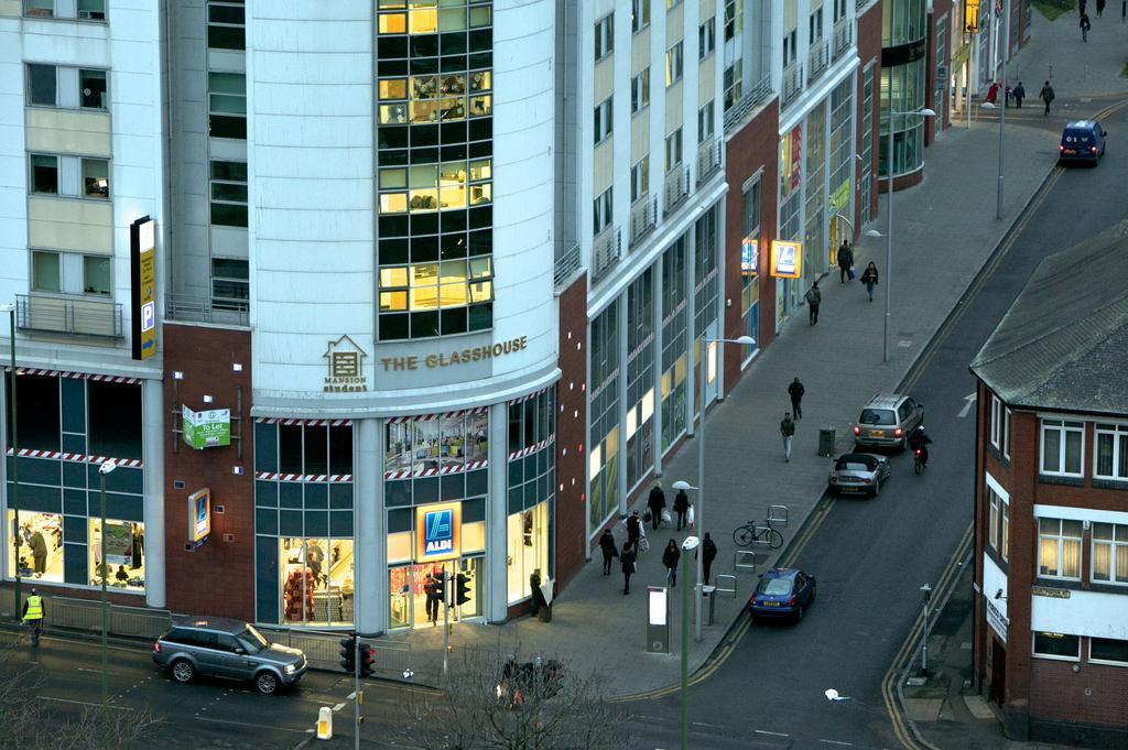 Victoria Centre Apartments In The Victoria Centre Shopping Centre - Nottingham City Centre - 24 Hour Access - Most Central Location, Kitchen - Sunday Check-Out 1Pm - Opposite Hilton By Restaurants & Shops - Outdoor Parking Cars Or Vans Five Pounds A Екстер'єр фото