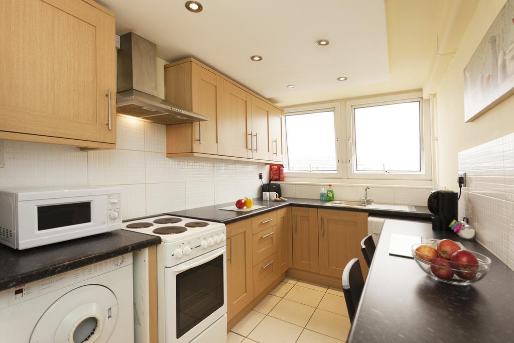 Victoria Centre Apartments In The Victoria Centre Shopping Centre - Nottingham City Centre - 24 Hour Access - Most Central Location, Kitchen - Sunday Check-Out 1Pm - Opposite Hilton By Restaurants & Shops - Outdoor Parking Cars Or Vans Five Pounds A Екстер'єр фото