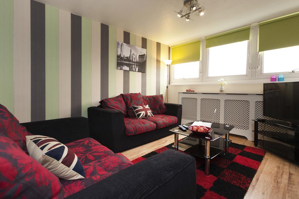 Victoria Centre Apartments In The Victoria Centre Shopping Centre - Nottingham City Centre - 24 Hour Access - Most Central Location, Kitchen - Sunday Check-Out 1Pm - Opposite Hilton By Restaurants & Shops - Outdoor Parking Cars Or Vans Five Pounds A Екстер'єр фото
