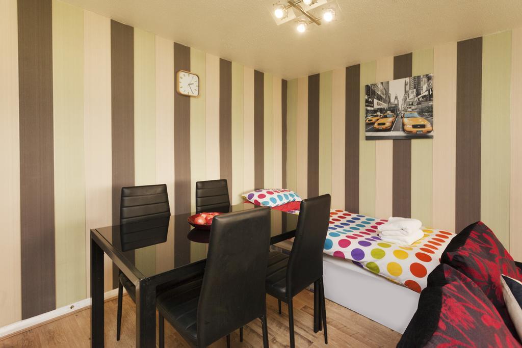 Victoria Centre Apartments In The Victoria Centre Shopping Centre - Nottingham City Centre - 24 Hour Access - Most Central Location, Kitchen - Sunday Check-Out 1Pm - Opposite Hilton By Restaurants & Shops - Outdoor Parking Cars Or Vans Five Pounds A Екстер'єр фото